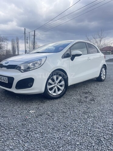Kia Pride 2013, 230,000 km - 1.4 l - Zaqatala