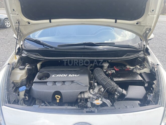 Kia Pride 2013, 230,000 km - 1.4 l - Zaqatala
