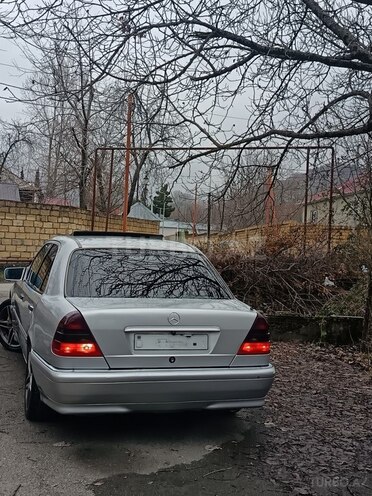 Mercedes C 180 1997, 380,000 km - 1.8 л - Qəbələ