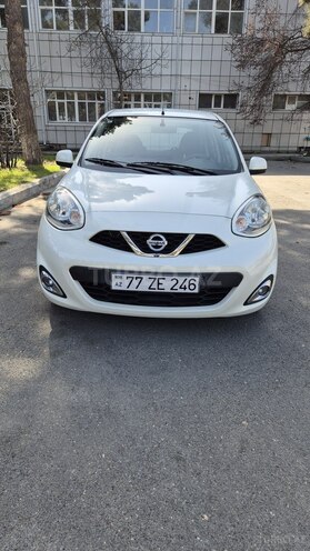 Nissan March-7