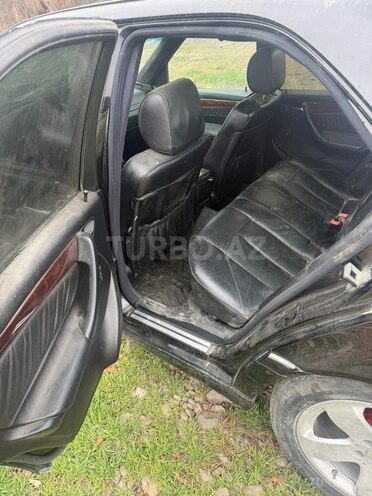 Mercedes C 200 1997, 275,212 km - 2.0 l - Tovuz