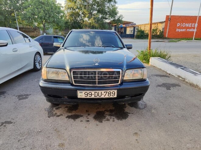 Mercedes C 220-2