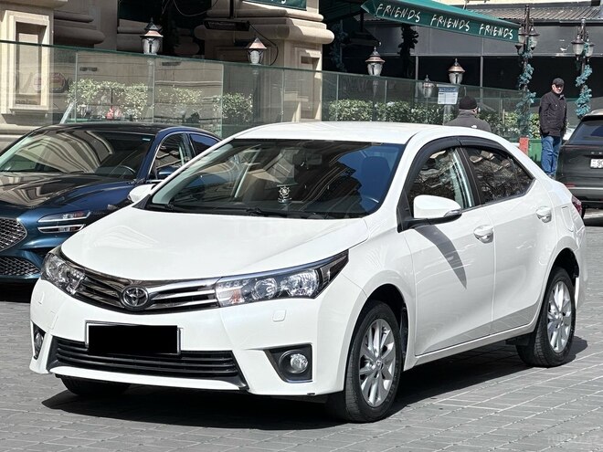 Toyota Corolla 2016, 54,000 km - 1.6 л - Bakı