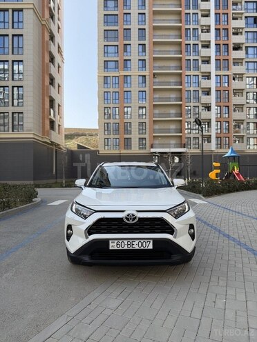 Toyota RAV4-2