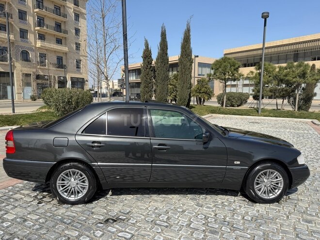Mercedes C 200 1995, 358,746 km - 2.0 l - Bakı