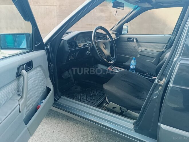Mercedes 190 1991, 312,658 km - 2.0 л - Bakı