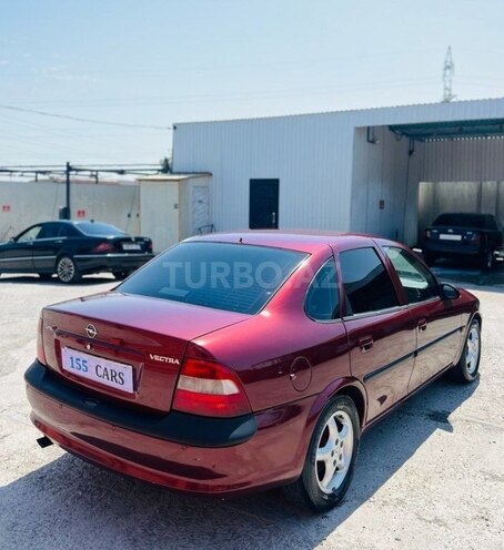 Opel Vectra-4