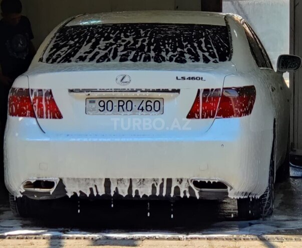 Lexus LS 460L-6