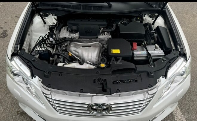Toyota Camry-4