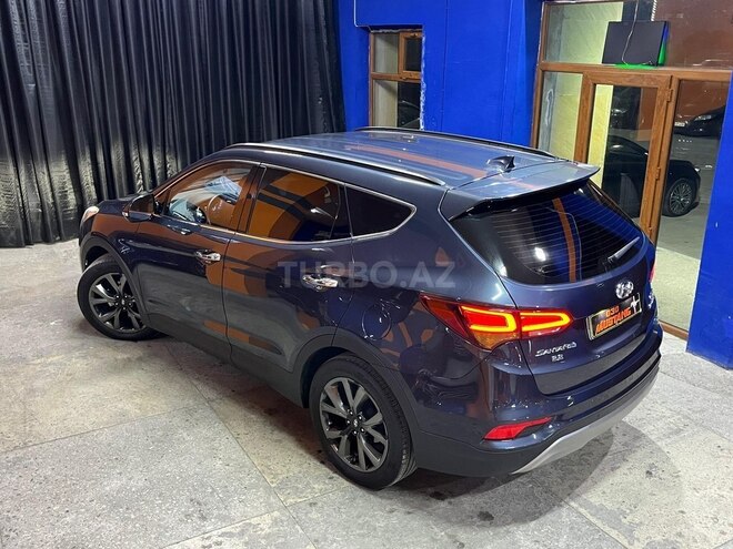 Hyundai Santa Fe-9