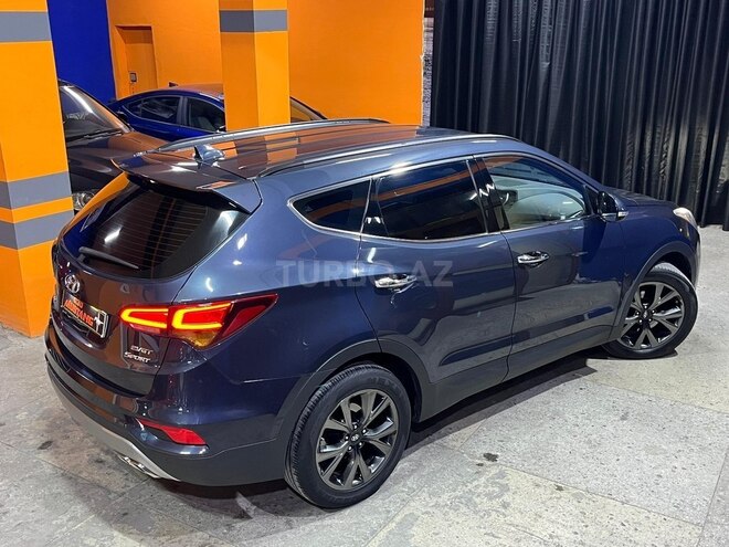 Hyundai Santa Fe-10