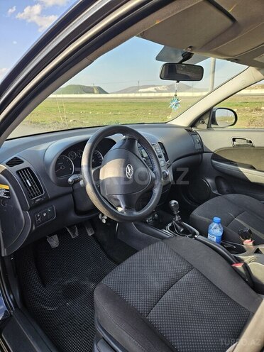 Hyundai i30 2009, 268,000 km - 1.4 l - Bakı