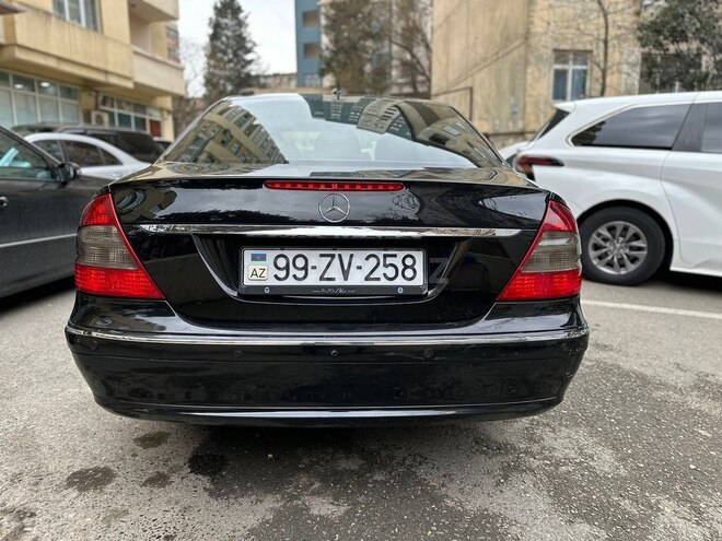 Mercedes E 220 2007, 260,000 km - 2.2 л - Bakı