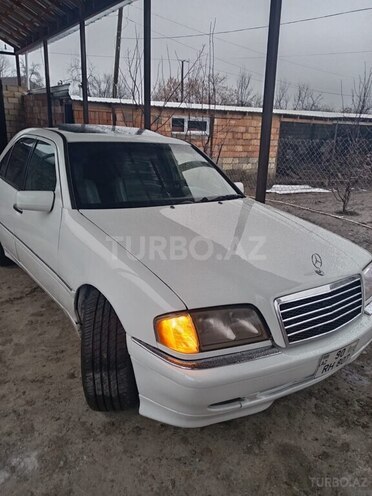 Mercedes C 230 2000, 300,000 km - 2.3 l - İsmayıllı