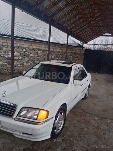 Mercedes C 230 2000, 300,000 km - 2.3 l - İsmayıllı