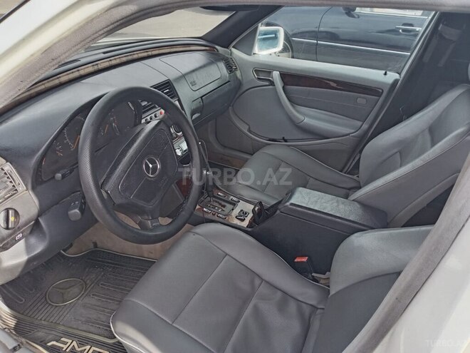 Mercedes C 230 2000, 300,000 km - 2.3 l - İsmayıllı