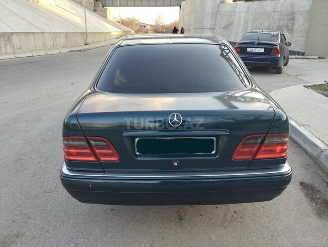 Mercedes E 230 1995, 412,000 km - 2.3 l - Şirvan
