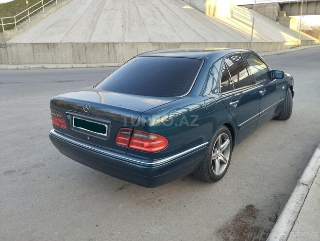 Mercedes E 230 1995, 412,000 km - 2.3 l - Şirvan