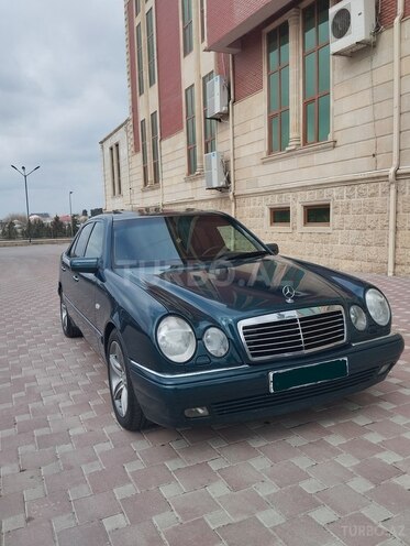 Mercedes E 230 1995, 412,000 km - 2.3 l - Şirvan