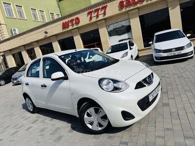 Nissan March-2