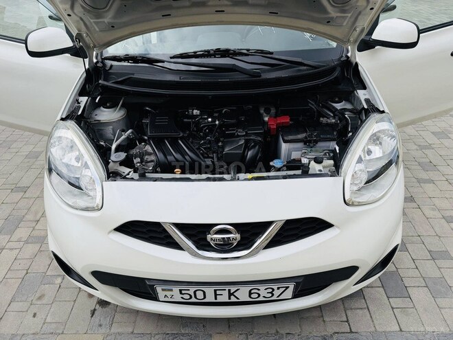 Nissan March-18