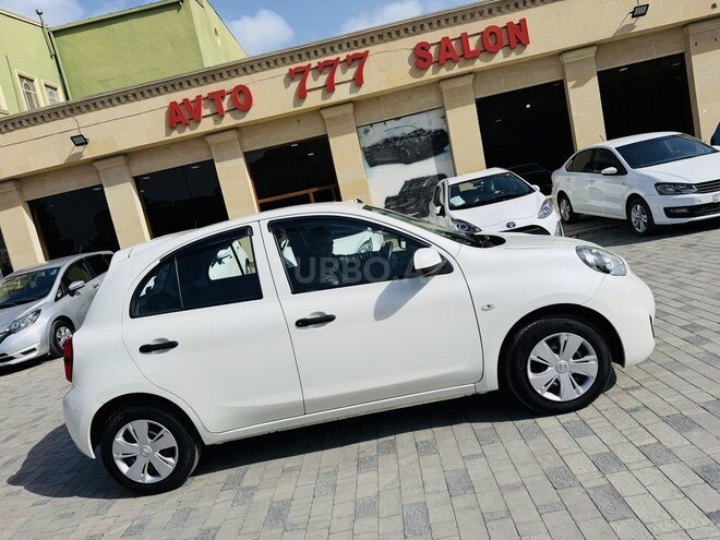 Nissan March-4