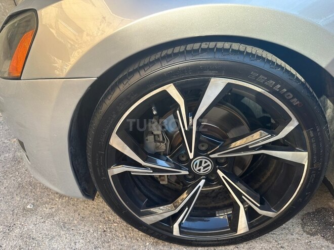 Volkswagen Passat 2013, 107,000 km - 1.8 л - Bakı