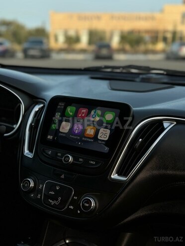Chevrolet Malibu-13