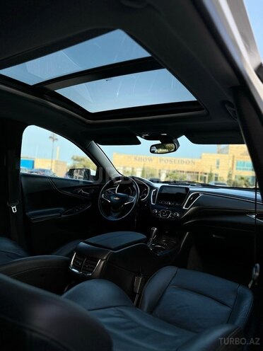 Chevrolet Malibu-9