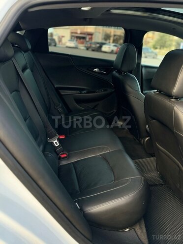 Chevrolet Malibu-11