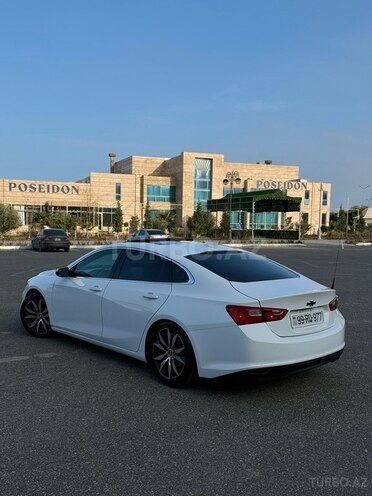 Chevrolet Malibu-5