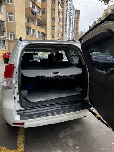 Toyota Land Cruiser Prado 2010, 126,500 km - 2.7 л - Bakı