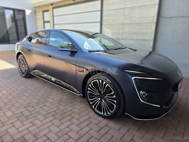 Avatr 12 2024, 9,700 km - 0.0 л - Bakı