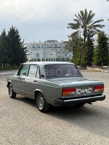 LADA (VAZ) 2107-5