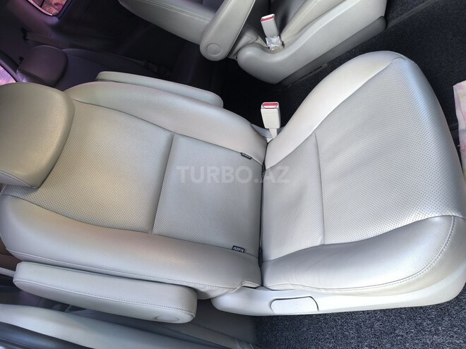 Kia Carnival 2018, 179,000 km - 2.2 l - Bakı