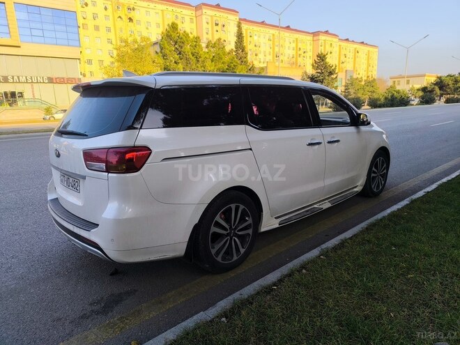 Kia Carnival 2018, 179,000 km - 2.2 l - Bakı