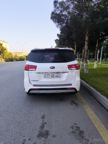 Kia Carnival 2018, 179,000 km - 2.2 l - Bakı