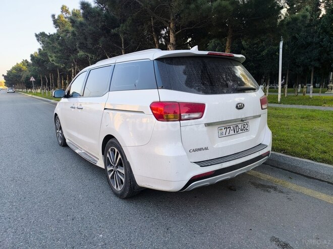 Kia Carnival 2018, 179,000 km - 2.2 l - Bakı