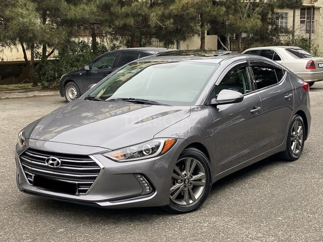Hyundai Elantra 2018, 107,257 km - 2.0 л - Bakı