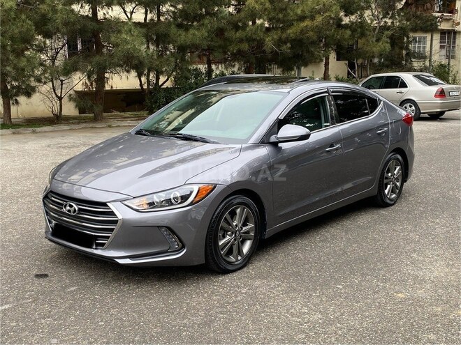 Hyundai Elantra 2018, 107,257 km - 2.0 л - Bakı
