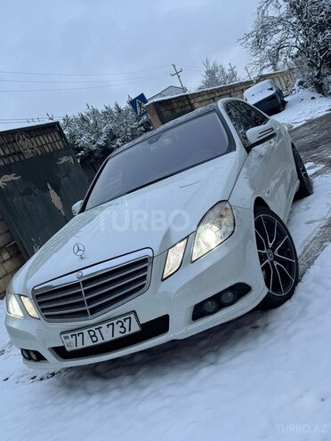 Mercedes E 220 2010, 412,000 km - 2.1 l - Quba