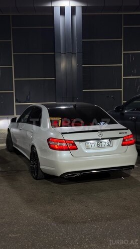 Mercedes E 220 2010, 412,000 km - 2.1 l - Quba