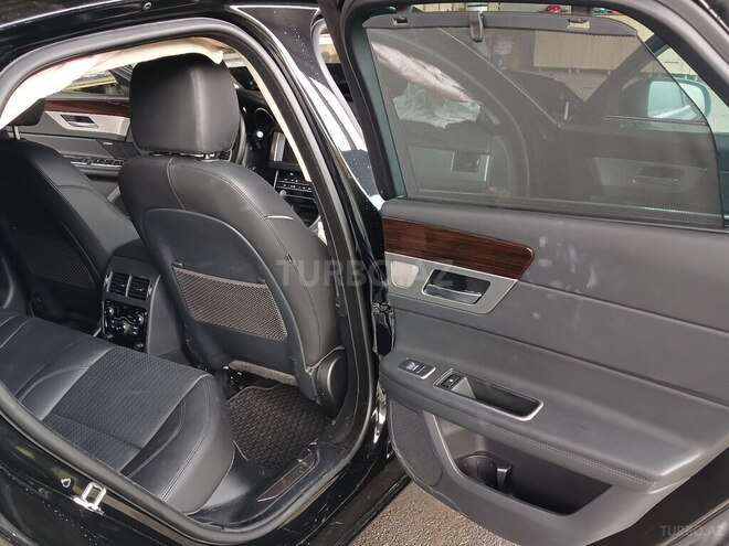 Jaguar XF-10