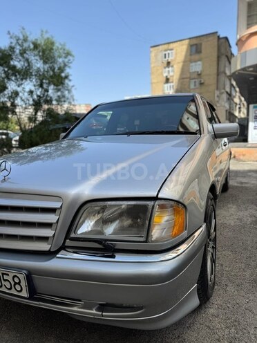 Mercedes C 240-5