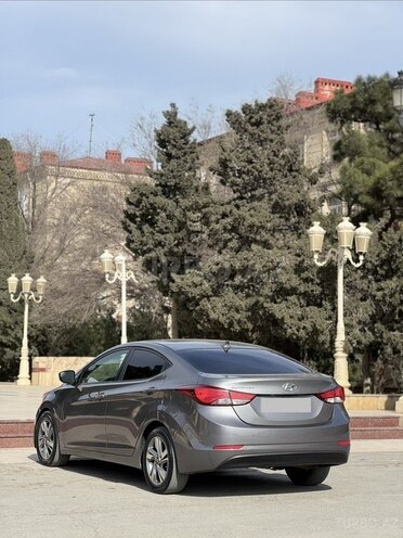 Hyundai Elantra 2014, 215,459 km - 1.8 л - Bakı
