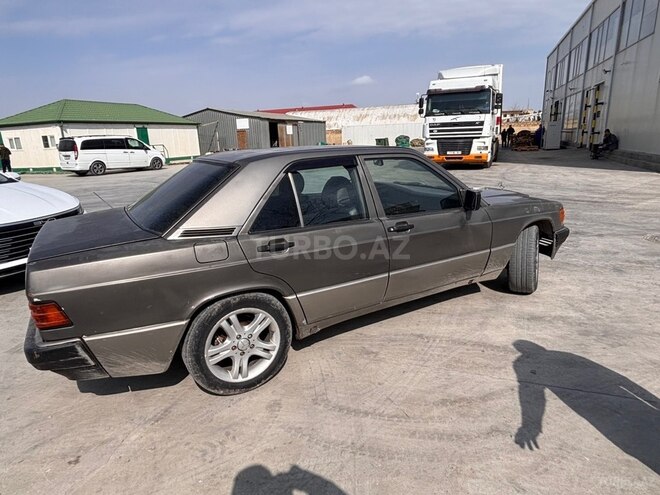 Mercedes 190 1990, 282,000 km - 2.0 l - Bakı
