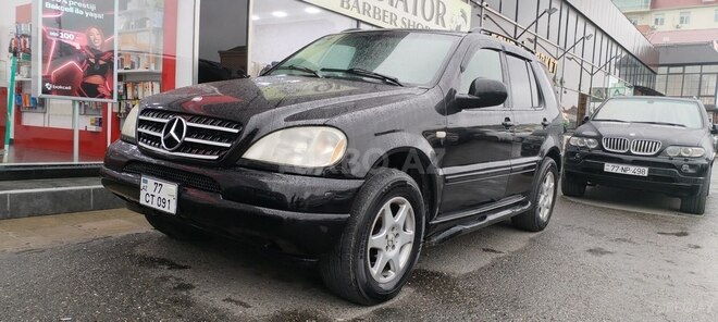 Mercedes ML 320 1998, 210,000 km - 3.2 l - Quba