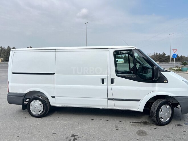 Ford Transit 2010, 292,000 km - 2.2 l - Bakı