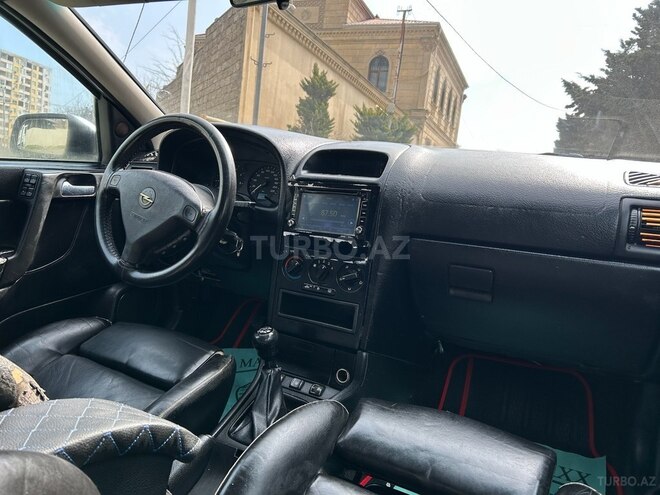 Opel Astra-9