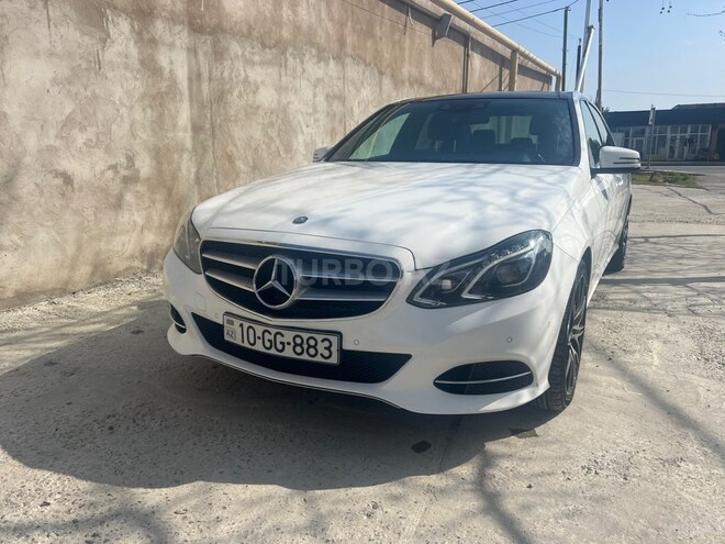 Mercedes E 250 4MATIC 2014, 263,400 km - 2.1 л - Bakı